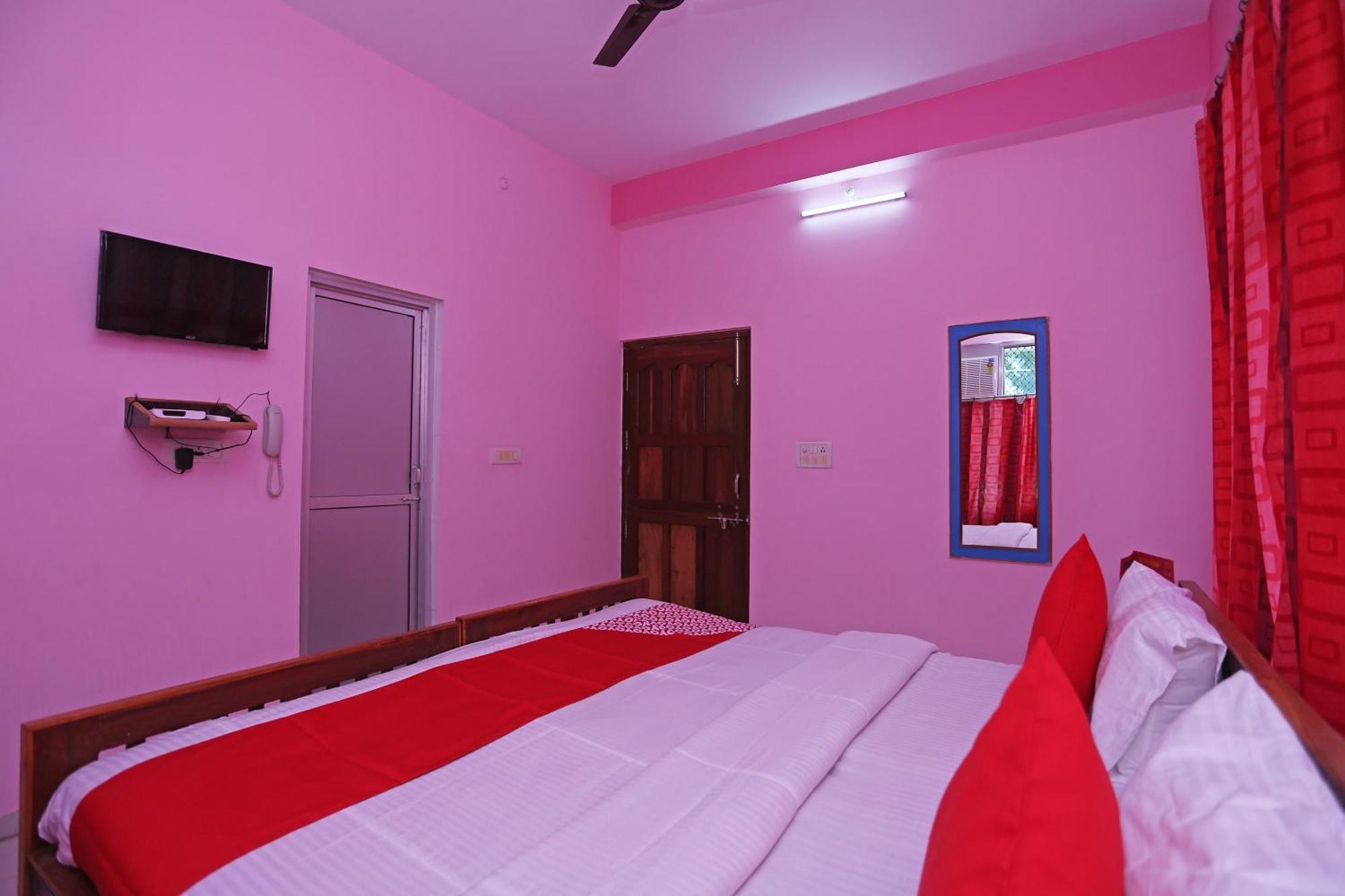 Collection O Sahani Guest House Rāmnagar Exterior foto