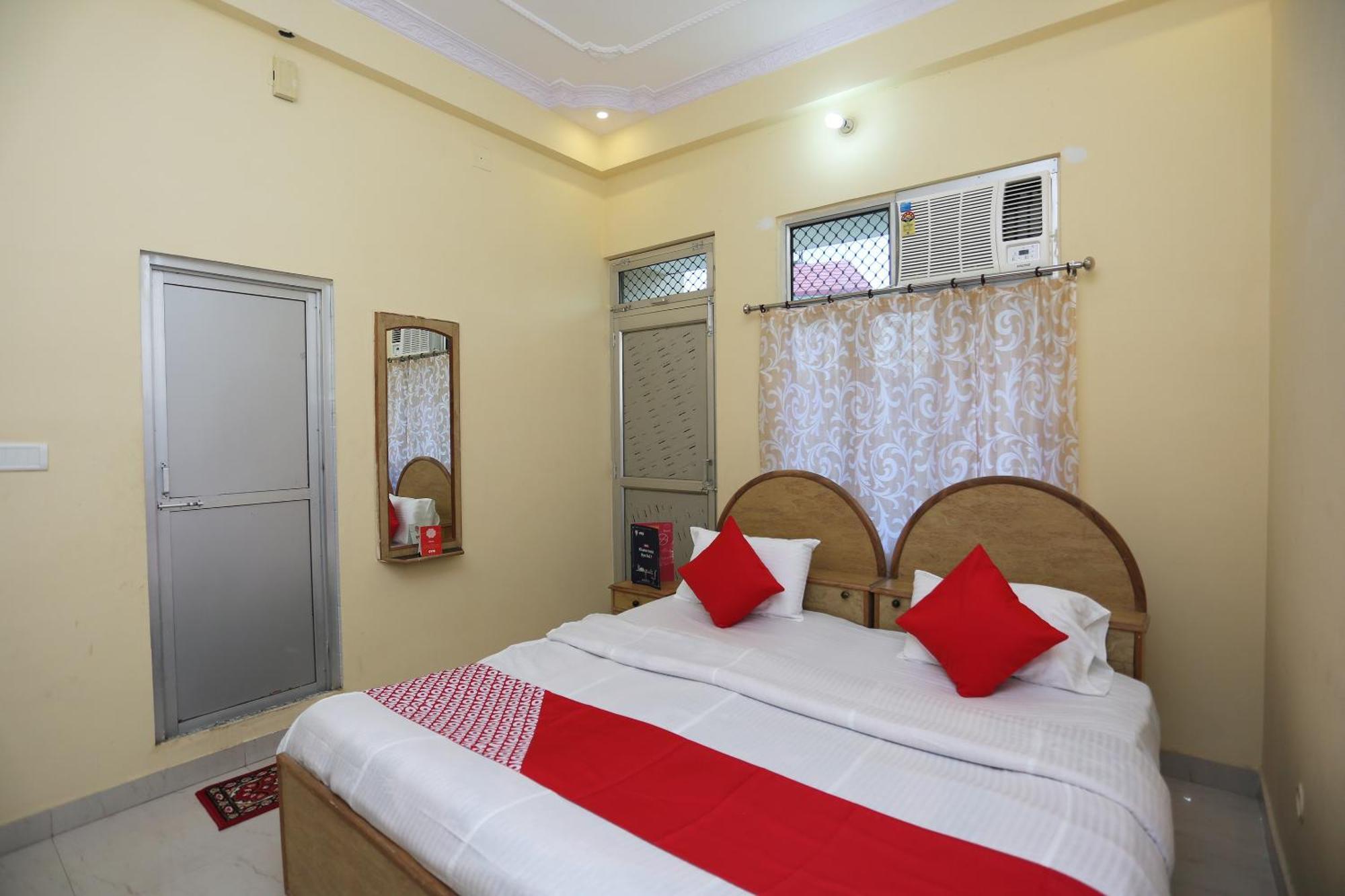 Collection O Sahani Guest House Rāmnagar Exterior foto