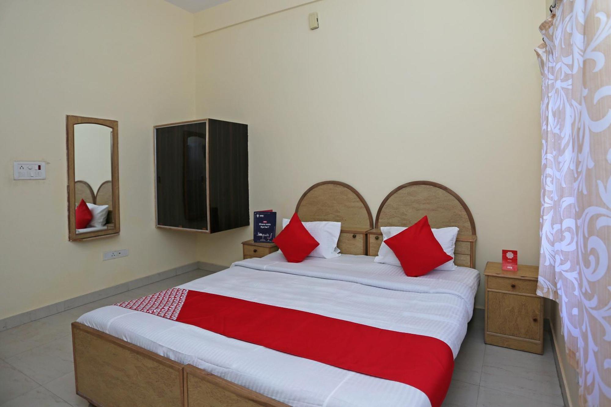Collection O Sahani Guest House Rāmnagar Exterior foto
